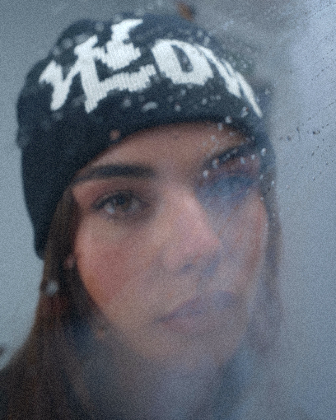 Z miłością Czarna czapka