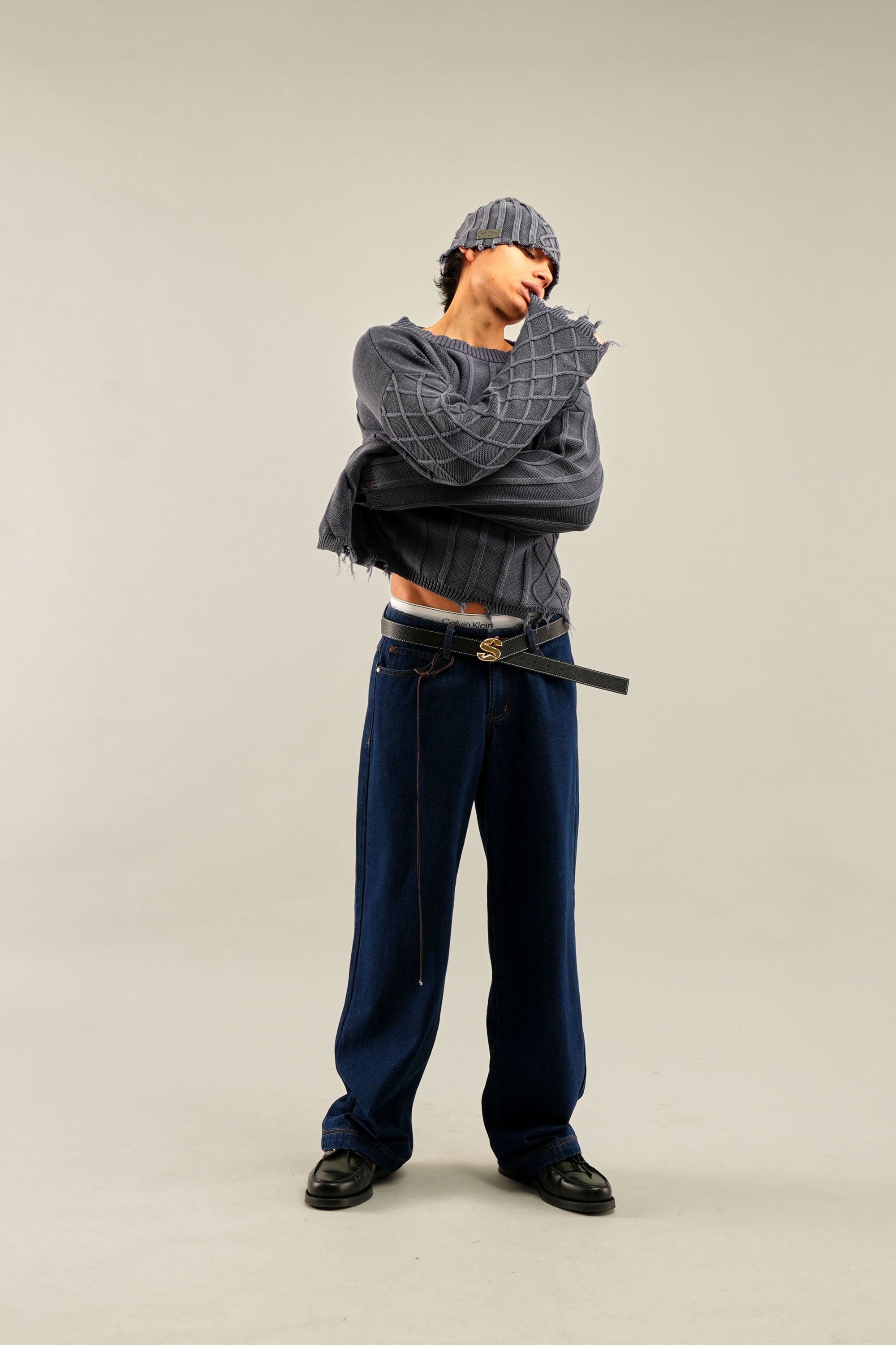 Oversize'owa granatowa koszulka typu trench