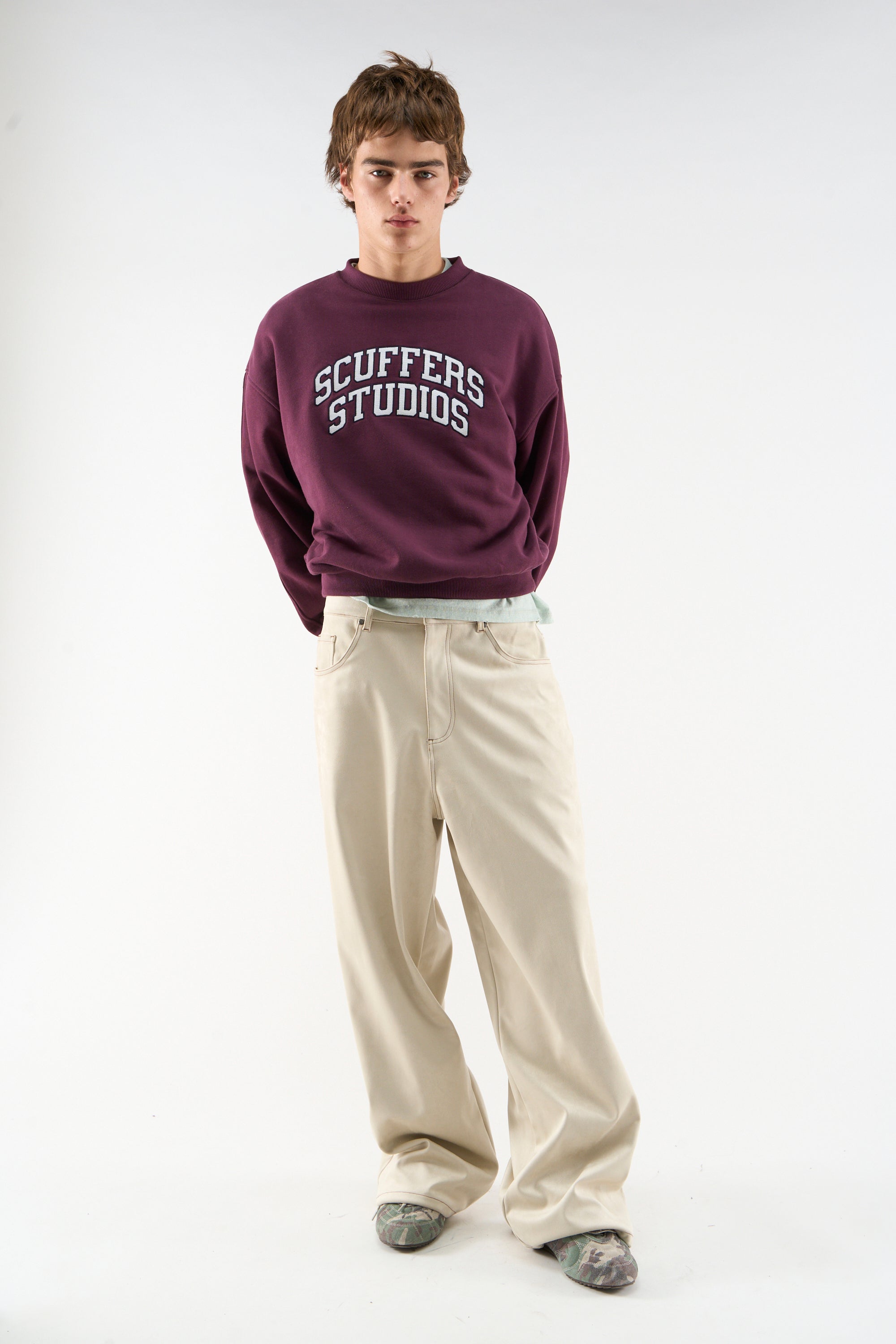 Półbordowy okrągły kołnierzyk