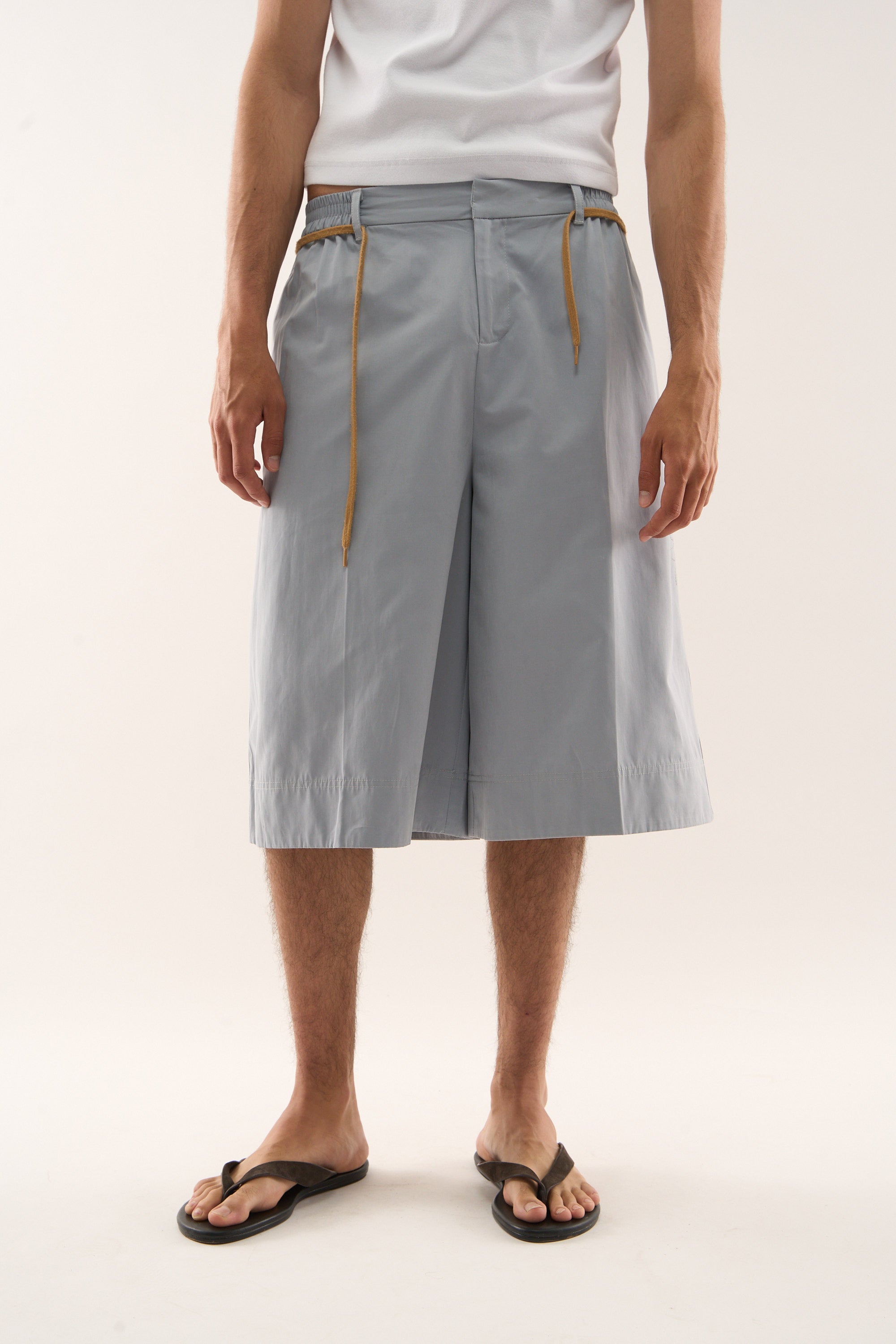 Szorty Kangoo w kolorze jasnoszarym