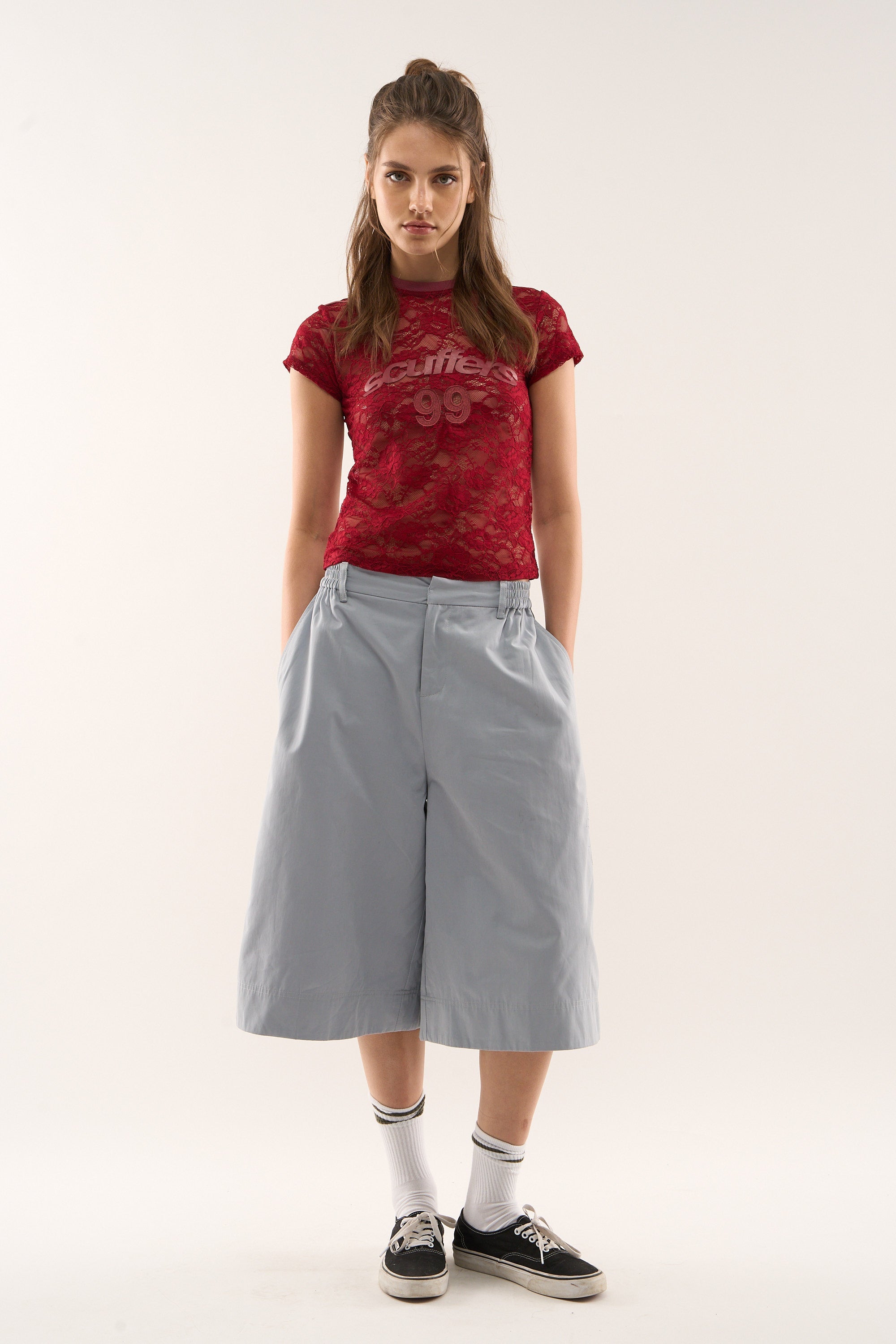 99 Koronkowy bordowy top