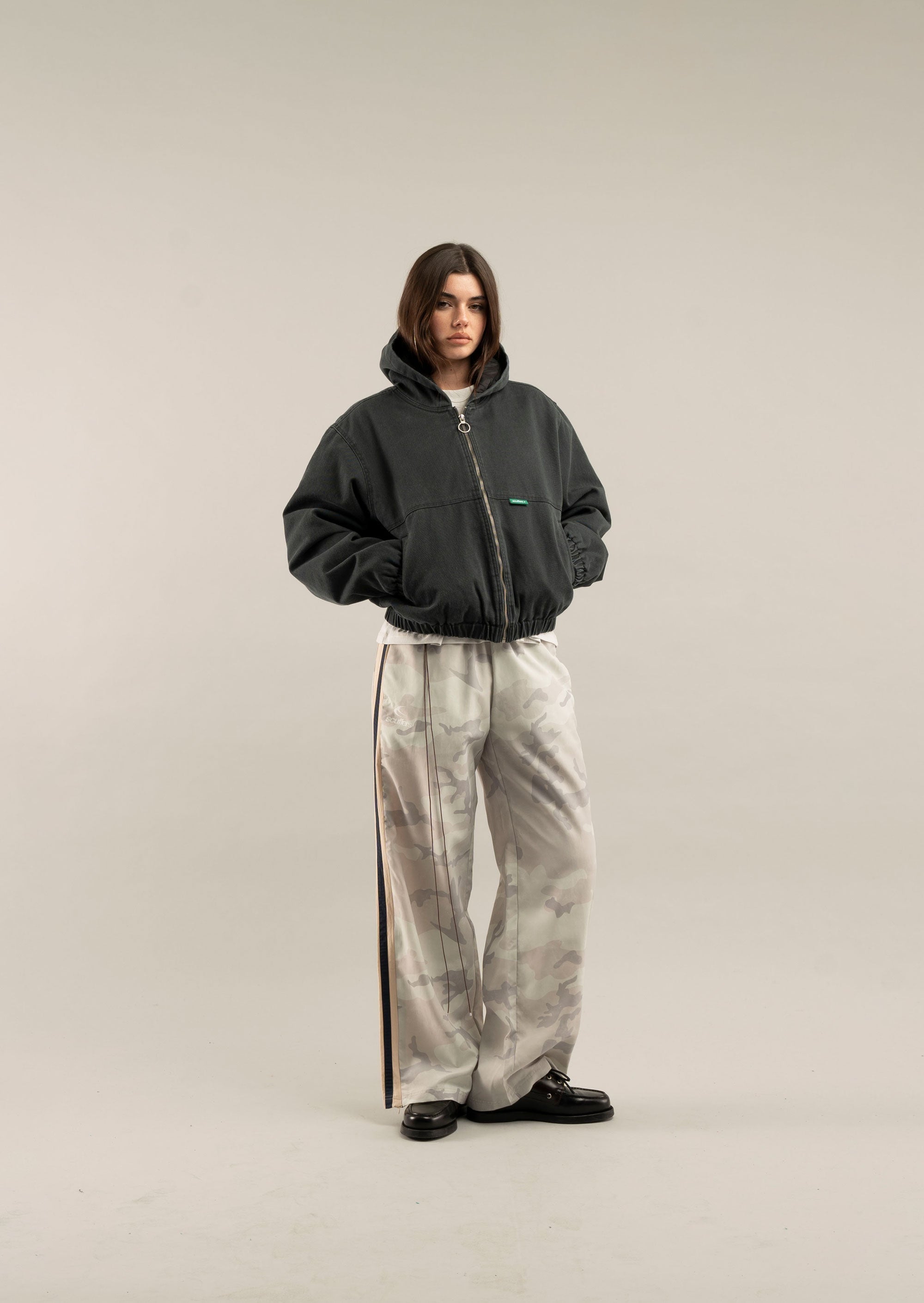 Kurtka robocza w kolorze ciemnego brudu