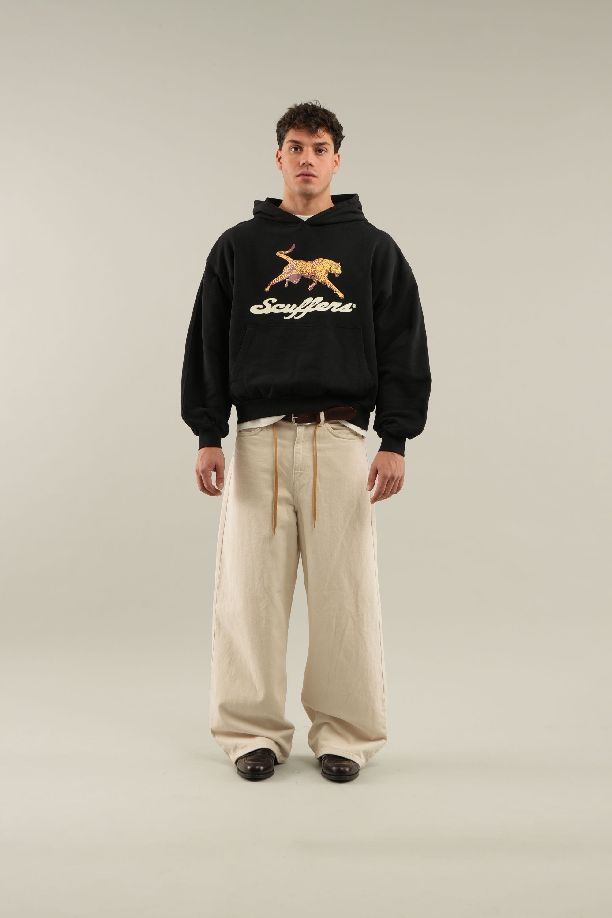 Czarna bluza z kapturem Cheetah