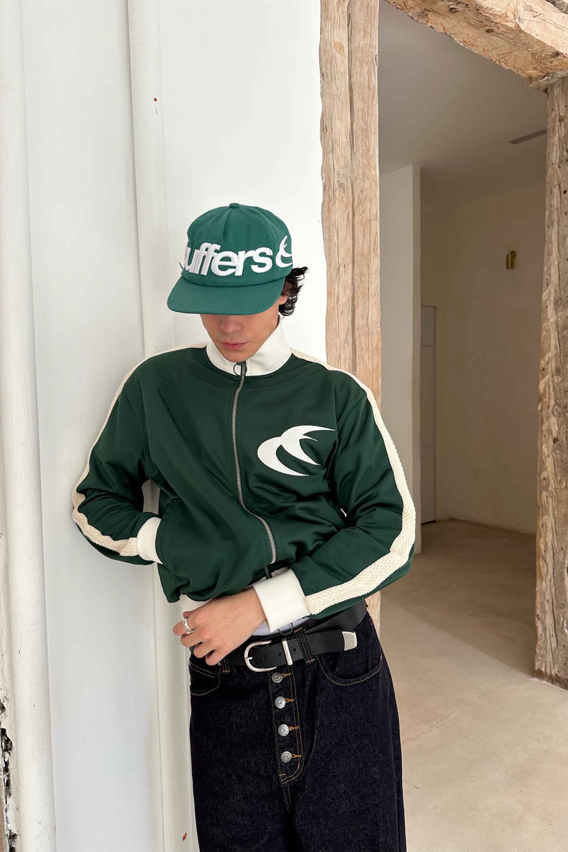 Zielona marynarka w galerii