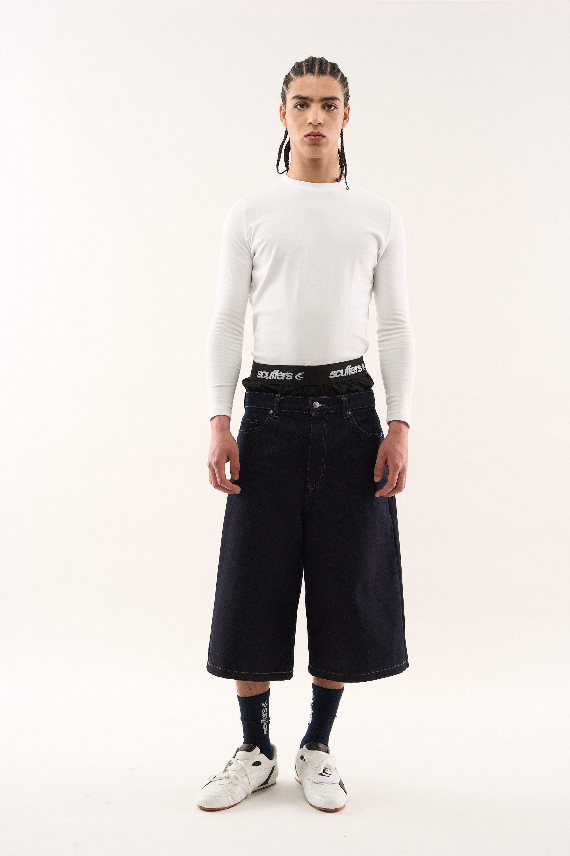 Szorty Jumbo w kolorze ciemnoniebieskim