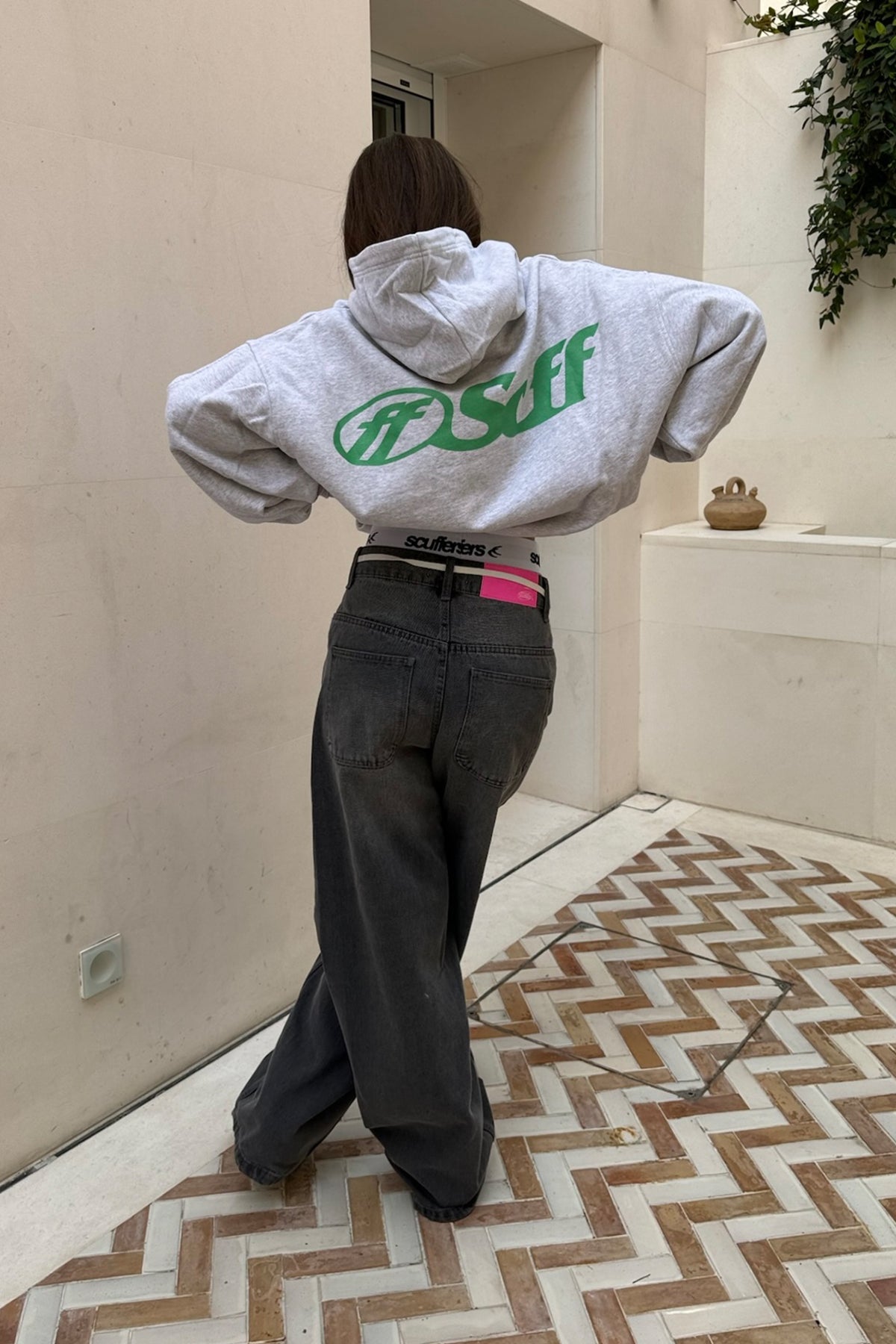 Bluza z kapturem SCFF HD w kolorze jasnoszarym