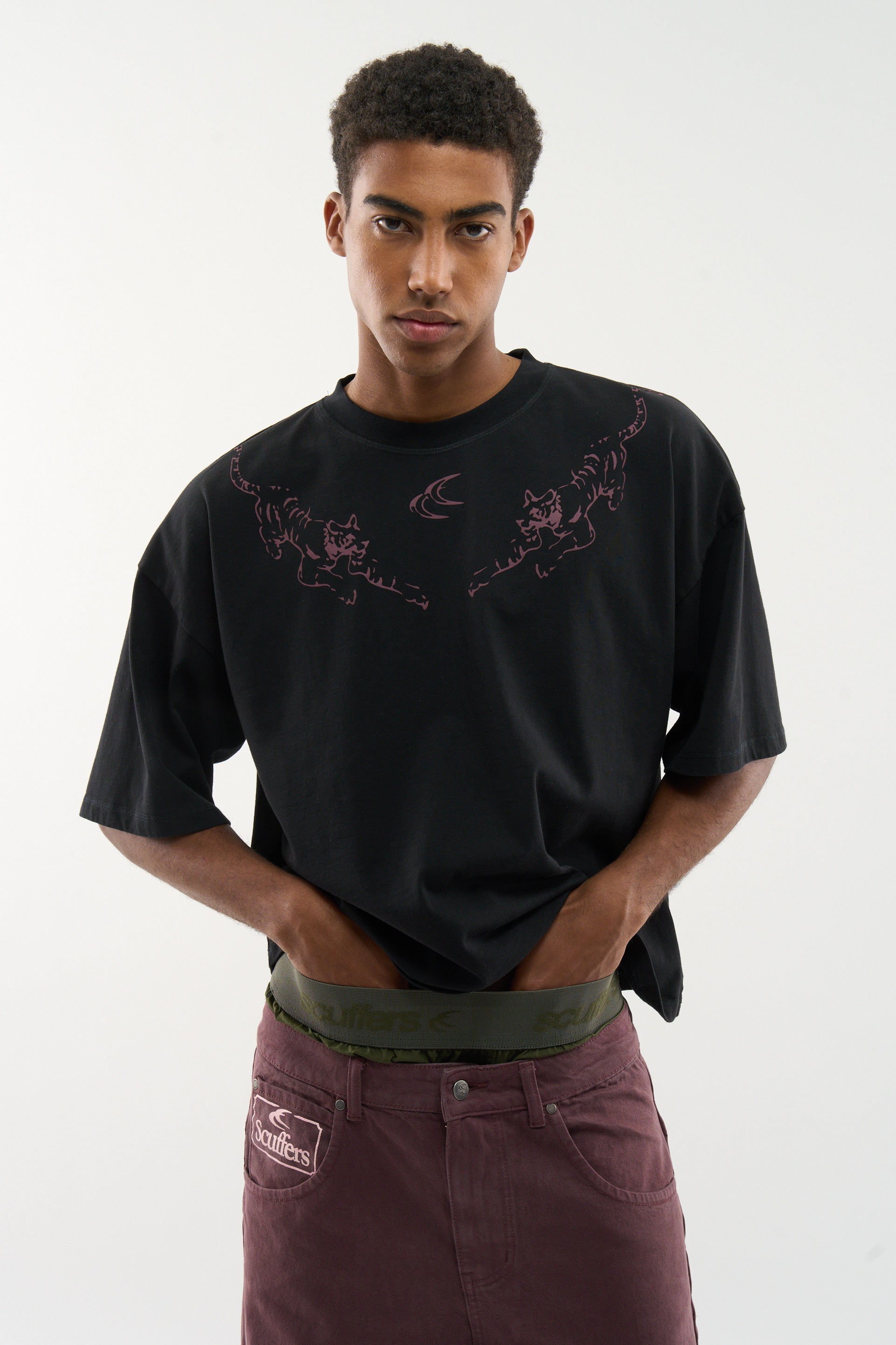 Koszulka z czarnym tygrysem