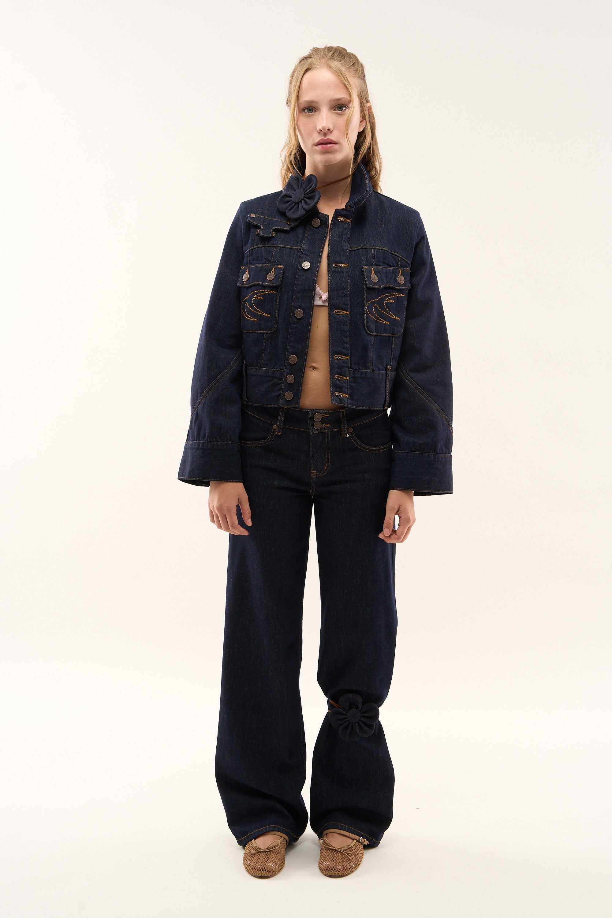 Kurtka jeansowa w kolorze granatowym